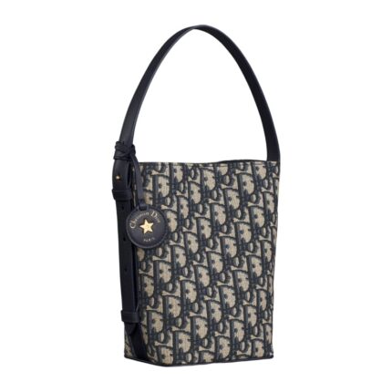 Dior's new Caro bucket bag, a bucket bag that's both cool and sweet